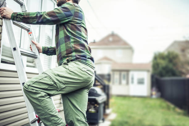 Affordable siding repair and maintenance services in Acton, CA